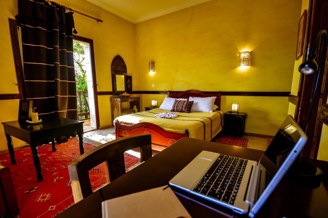 Hotel Zahra 3*